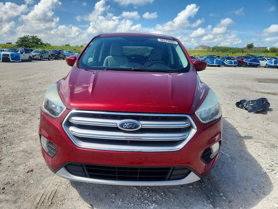 2017 FORD ESCAPE SE 5