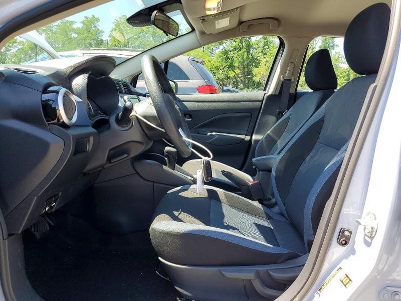 2025 NISSAN VERSA SV 7