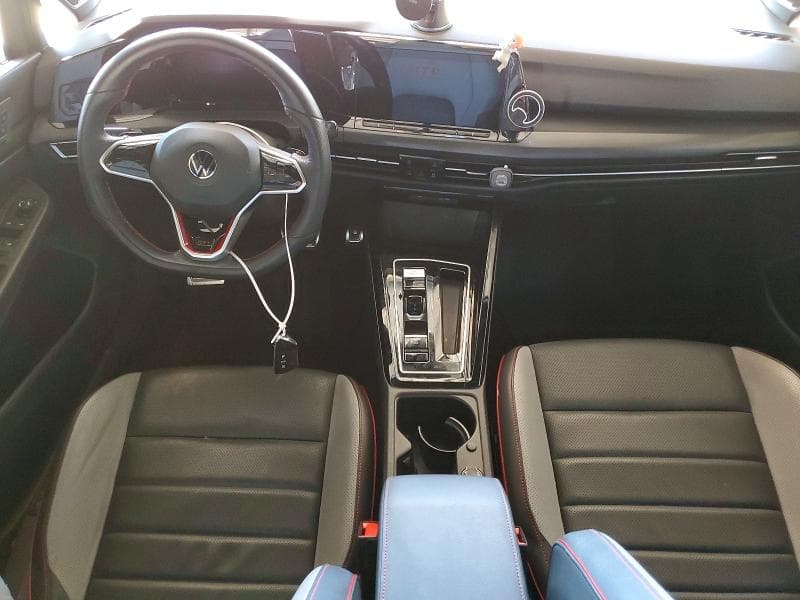 2023 VOLKSWAGEN GTI SE SE 8