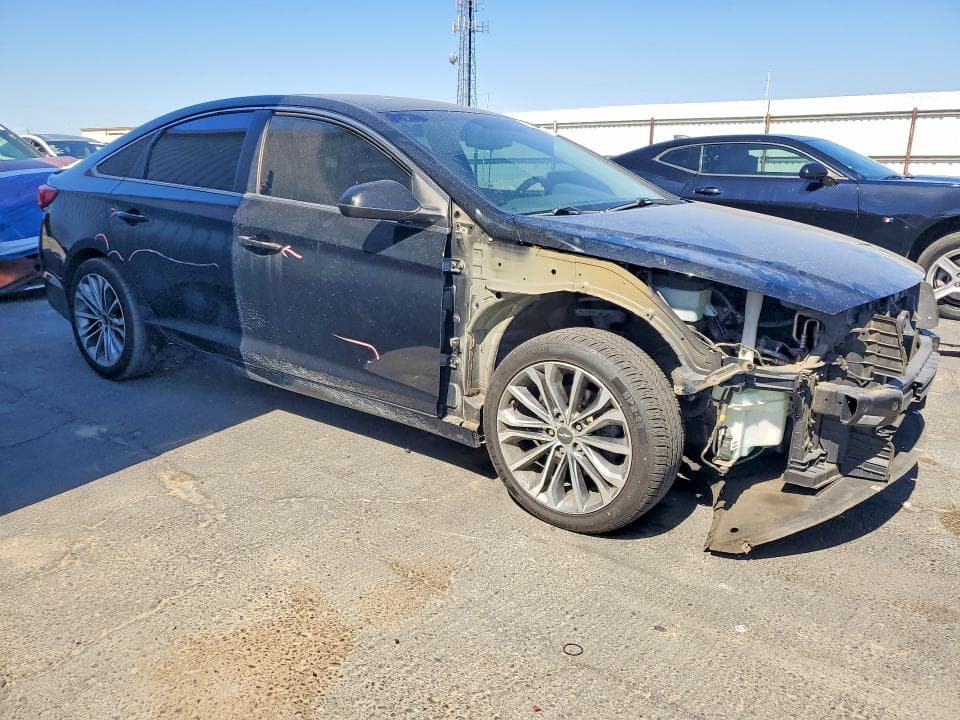 2017 HYUNDAI SONATA SE 4
