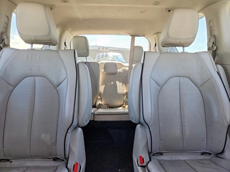 2017 CHRYSLER PACIFICA EHYBRID PLATINUM 10