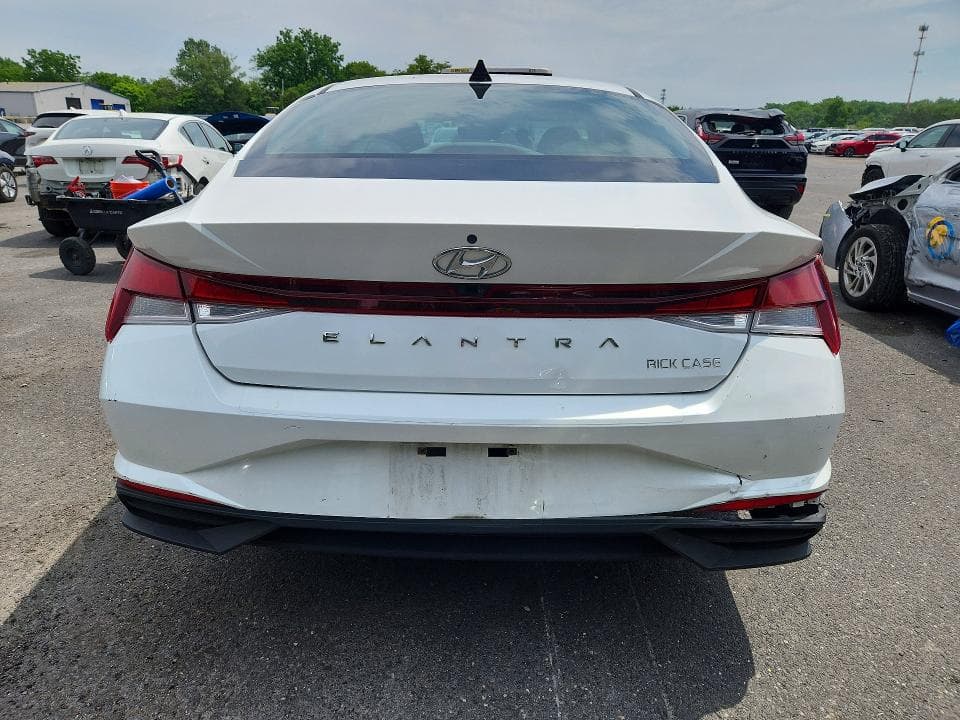 2022 HYUNDAI ELANTRA SEL 6