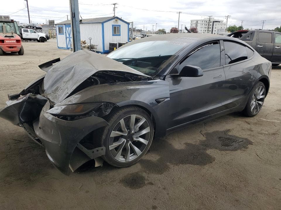 2026 TESLA MODEL 3