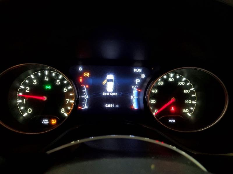 2018 JEEP COMPASS LATITUDE 9