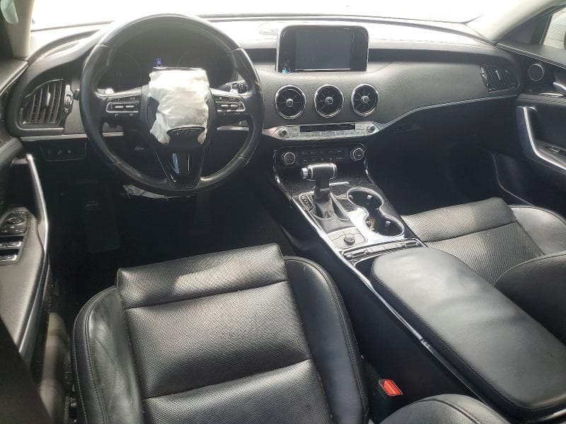 2019 KIA STINGER BASE 8