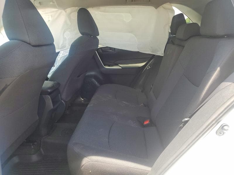 2021 TOYOTA RAV4 LE 11
