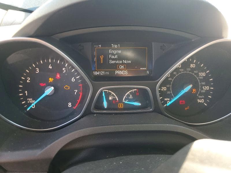 2017 FORD ESCAPE SE 9