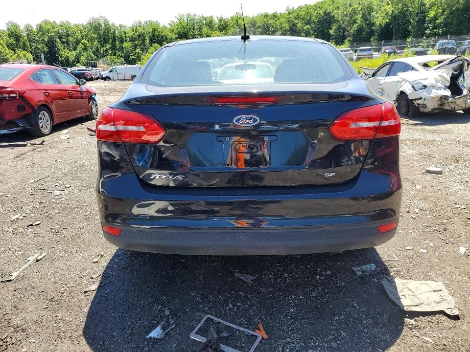 2018 FORD FOCUS SE 6