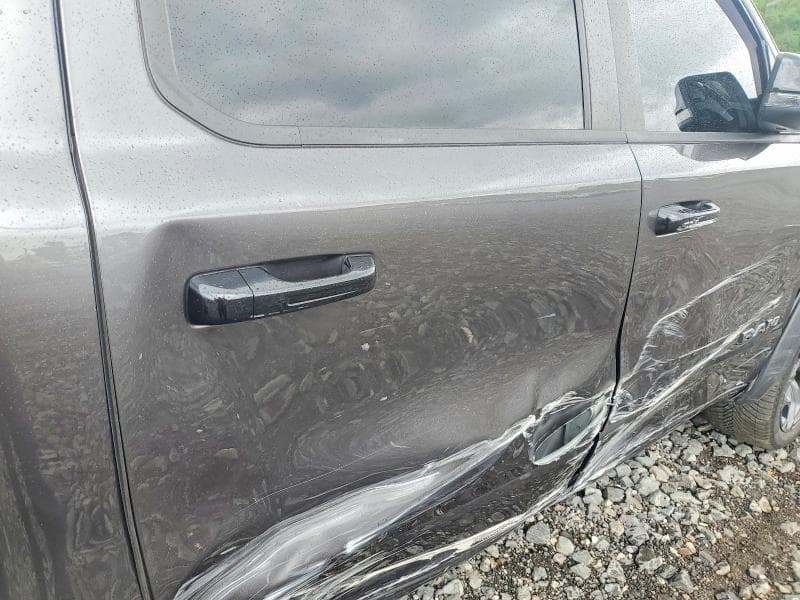 2024 RAM 1500 LARAMIE 10
