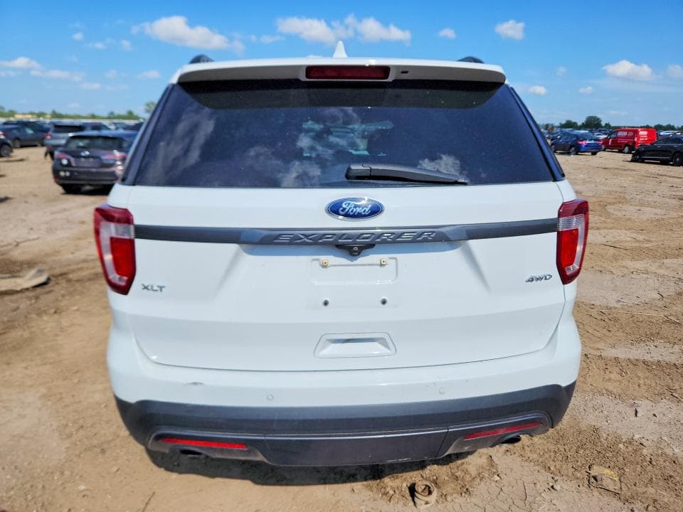 2017 FORD EXPLORER XLT 6
