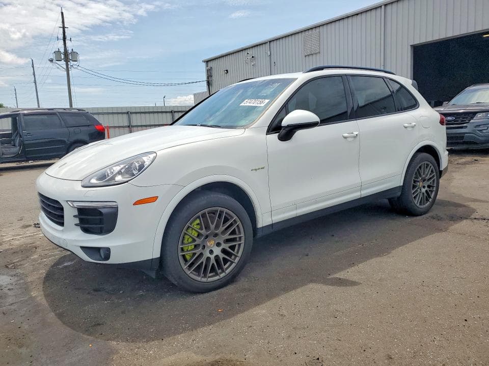 2017 PORSCHE CAYENNE SE HYBRID PLATINUM
