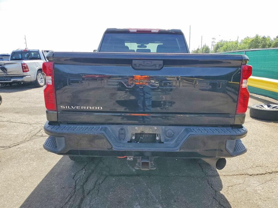 2023 CHEVROLET SILVERADO K2500 CUSTOM 6