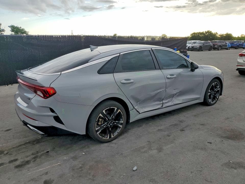 2022 KIA K5 GT LINE 3