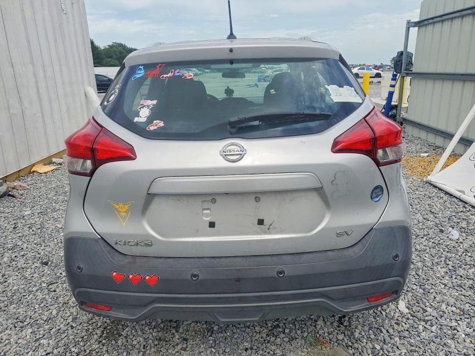 2020 NISSAN KICKS SV 6