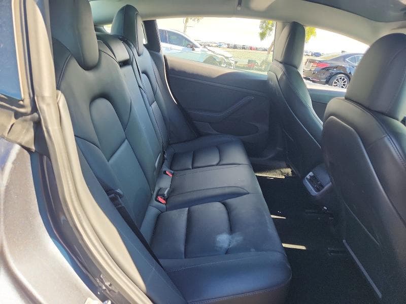 2022 TESLA MODEL 3 10