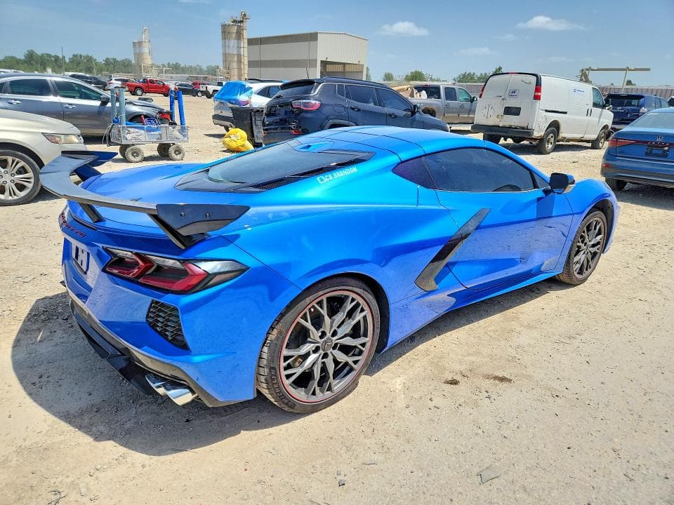 2024 CHEVROLET CORVETTE STINGRAY 2LT 3