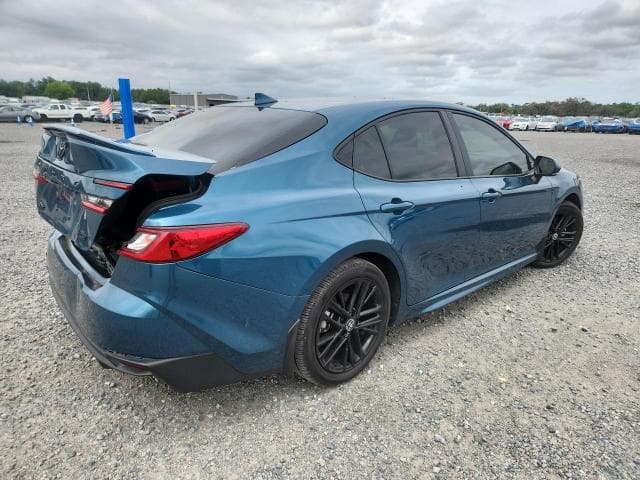 2025 TOYOTA CAMRY SE 3