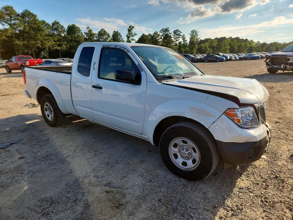 2018 NISSAN FRONTIER S 4