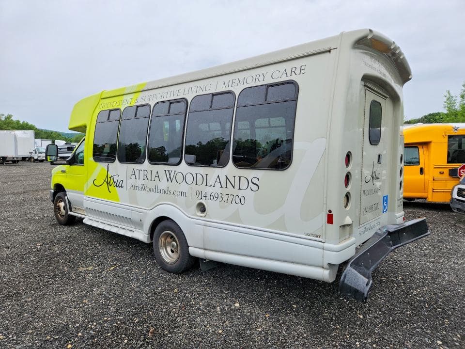 2017 FORD E 450 2