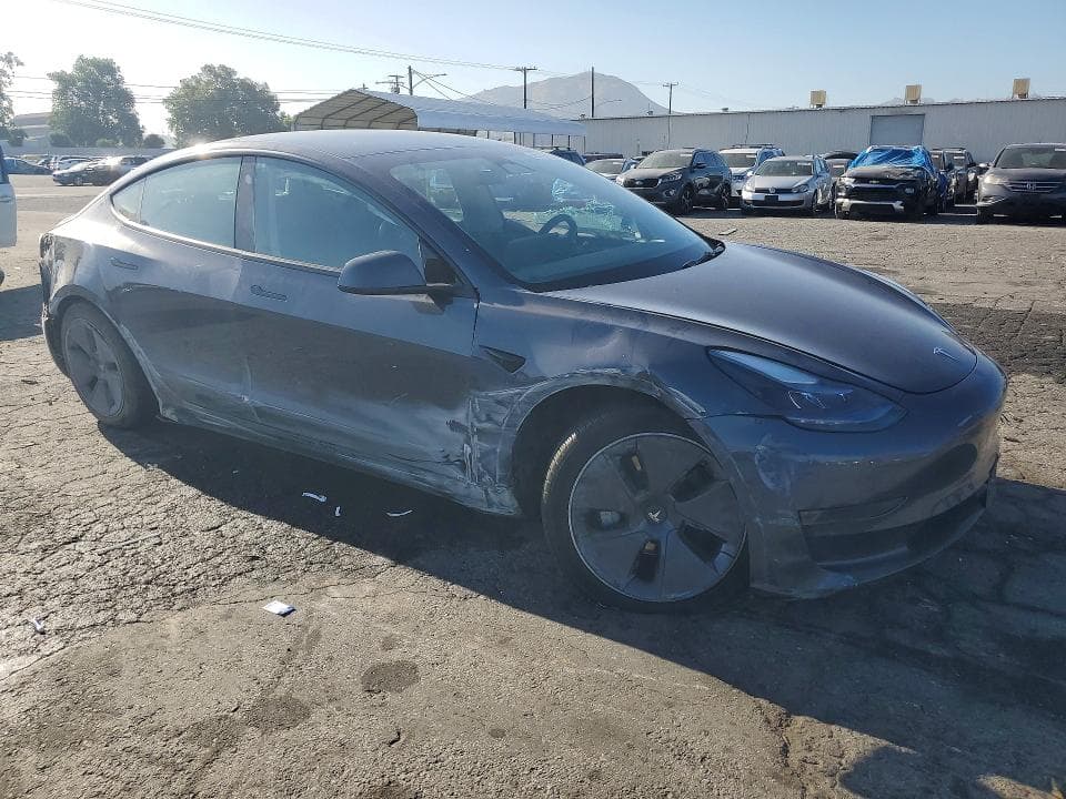 2023 TESLA MODEL 3 4