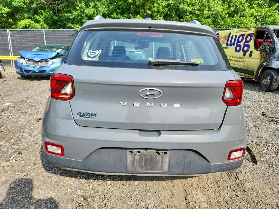 2020 HYUNDAI VENUE SEL 6