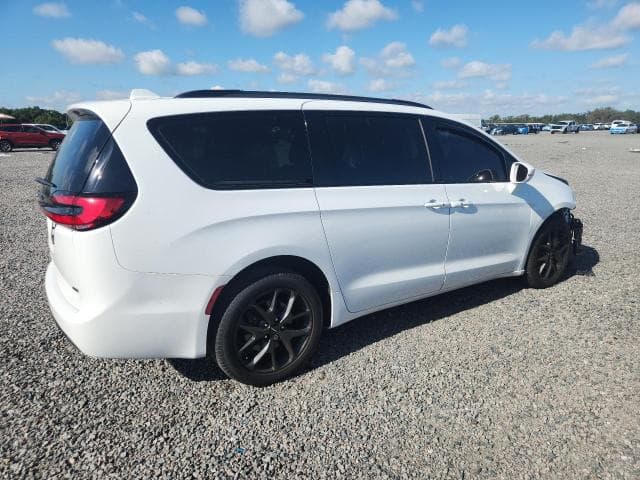 2022 CHRYSLER PACIFICA TOURING L 3