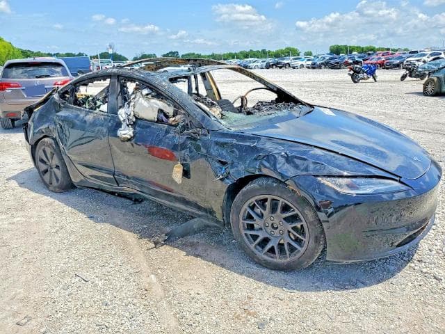 2025 TESLA MODEL 3 4