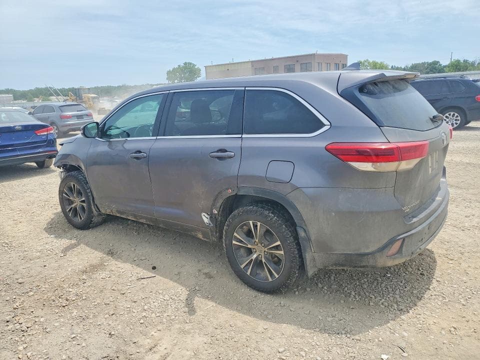 2018 TOYOTA HIGHLANDER LE PLUS 2