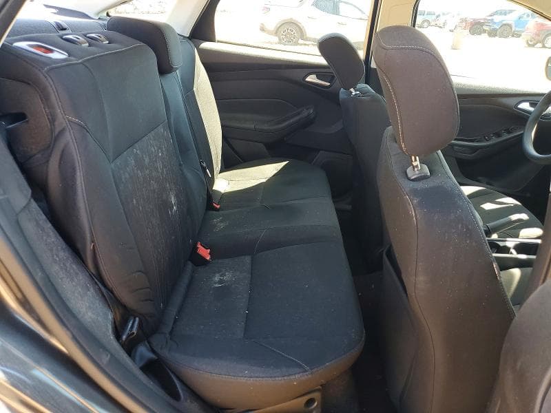 2018 FORD FOCUS SE 10
