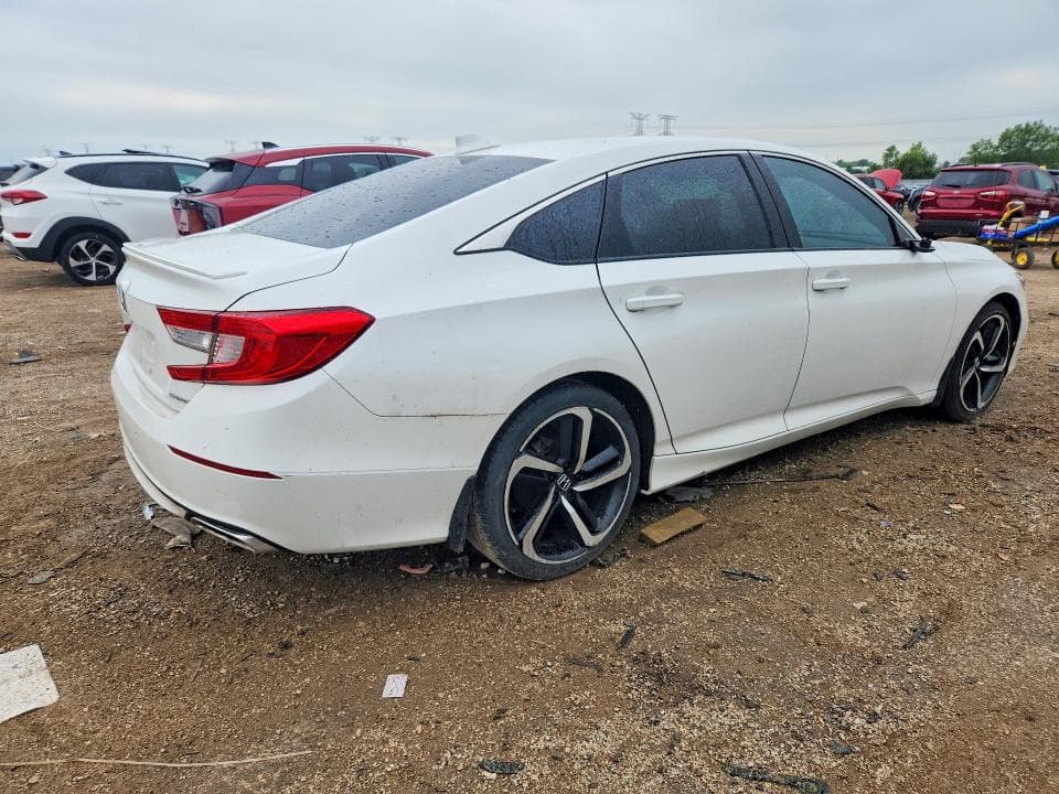 2018 HONDA ACCORD SPORT 3