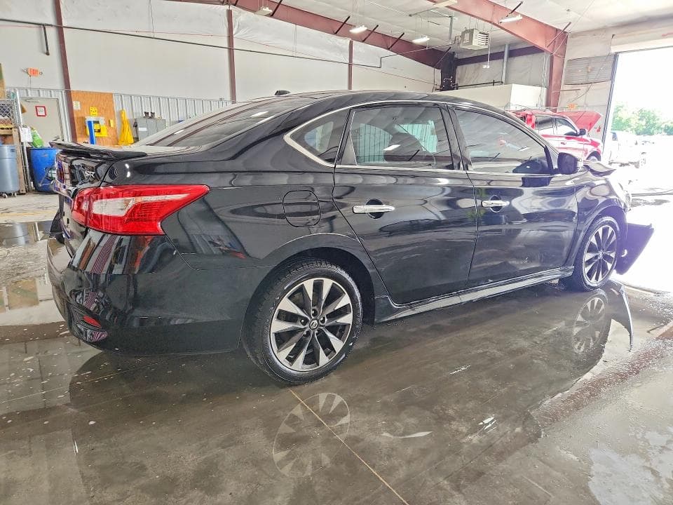 2019 NISSAN SENTRA SR 3