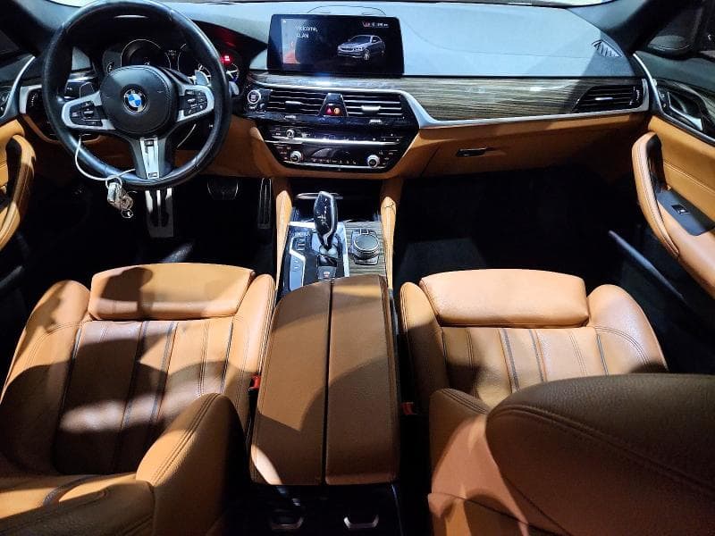 2019 BMW 540 XI 8