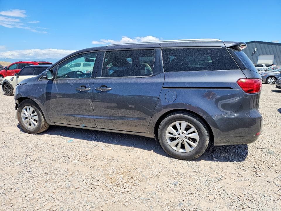 2017 KIA SEDONA 2
