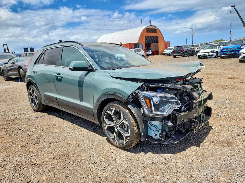 2025 KIA NIRO 4