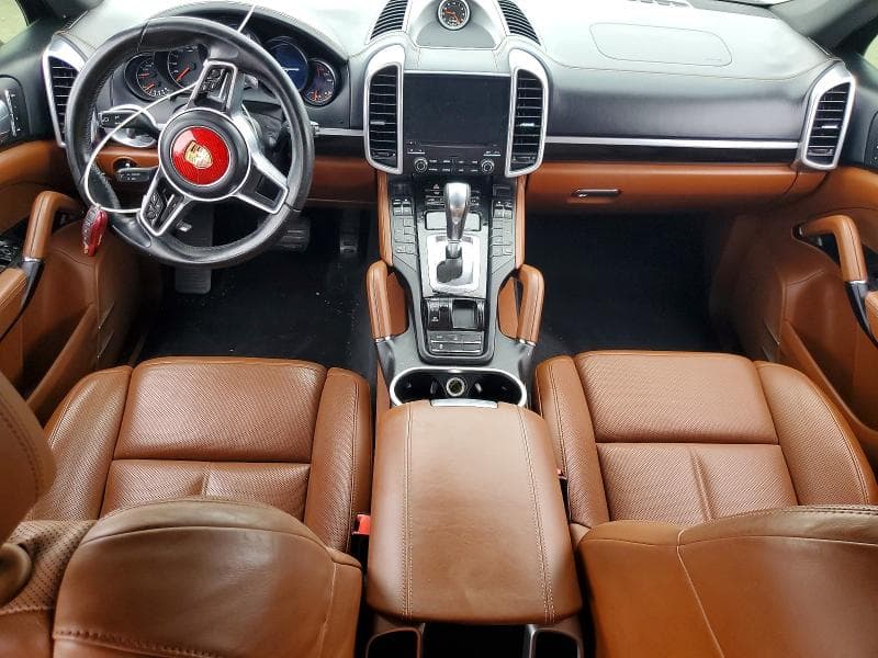 2017 PORSCHE CAYENNE 8