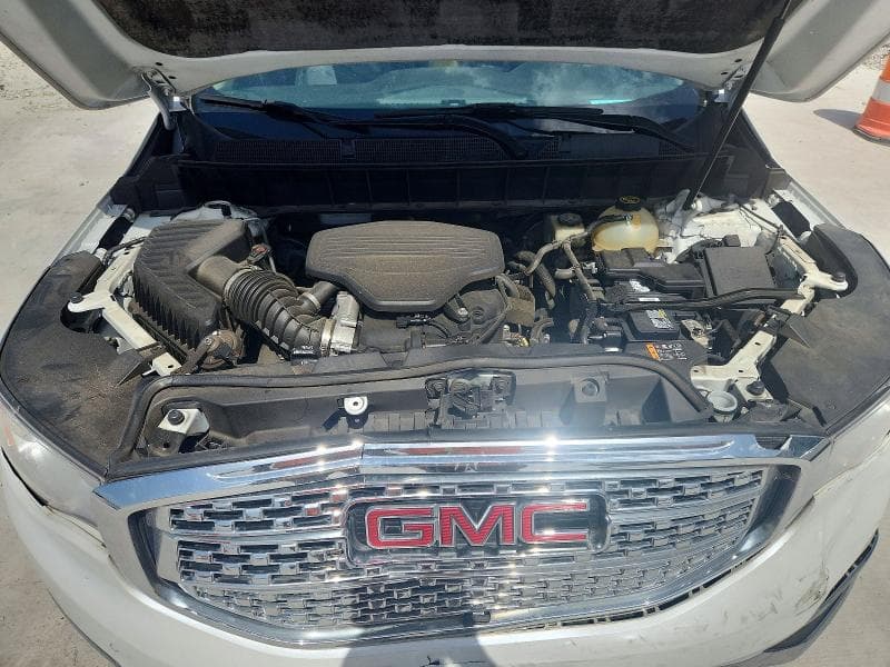 2018 GMC ACADIA DENALI 11