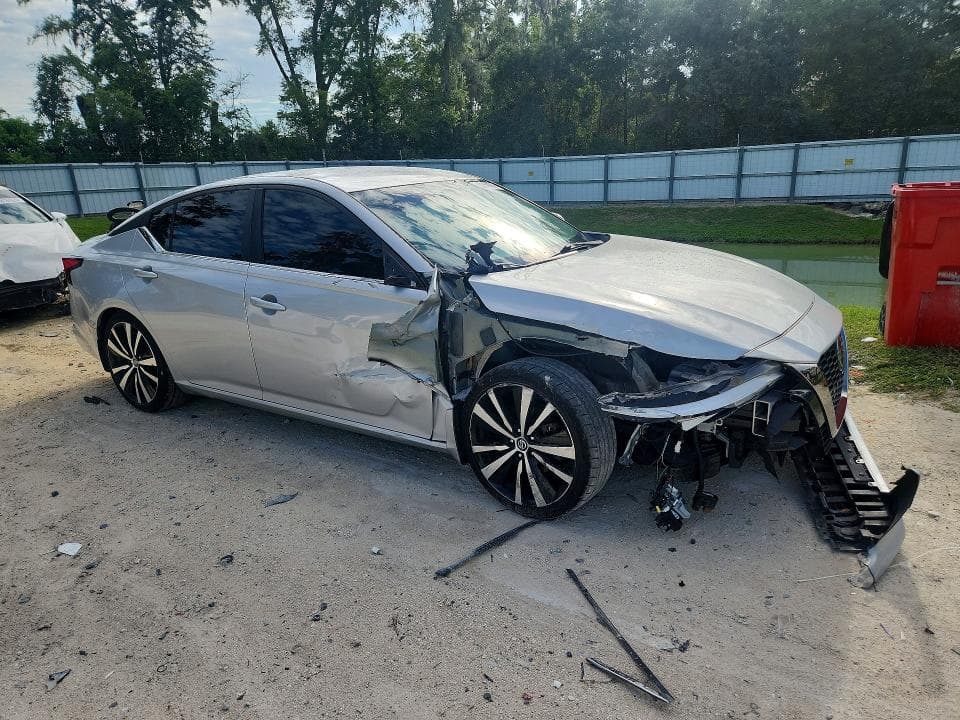 2020 NISSAN ALTIMA SR 4