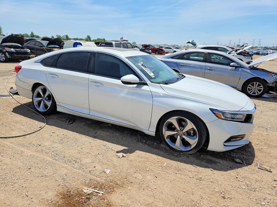 2018 HONDA ACCORD TOURING 4