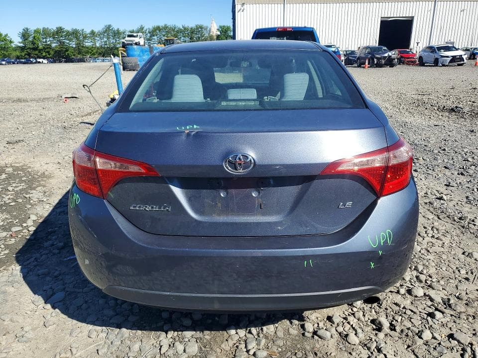2017 TOYOTA COROLLA LE 6