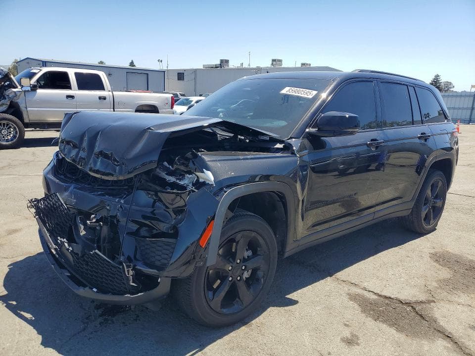 2024 JEEP GRAND CHEROKEE LAREDO - 1