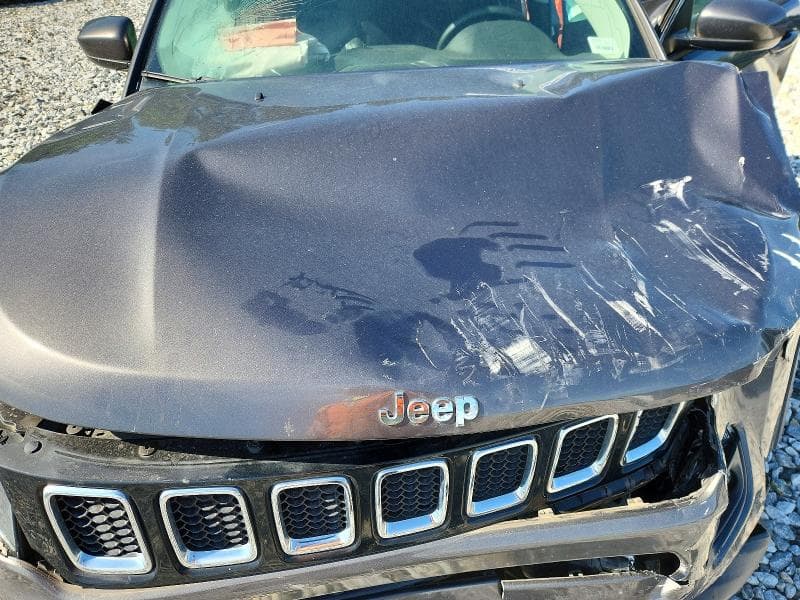 2018 JEEP COMPASS LATITUDE 11