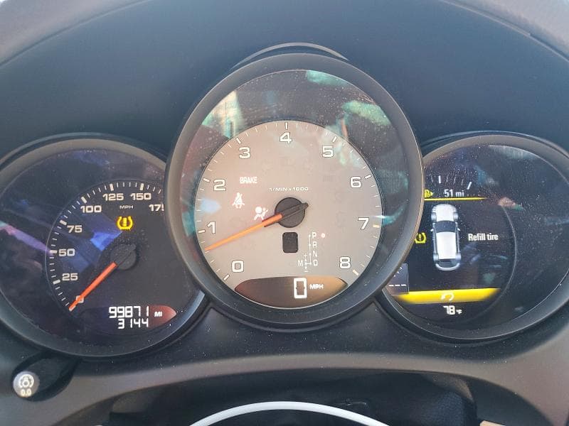 2018 PORSCHE MACAN S 9