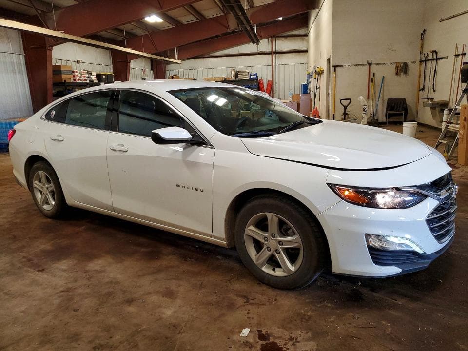 2022 CHEVROLET MALIBU LT 4