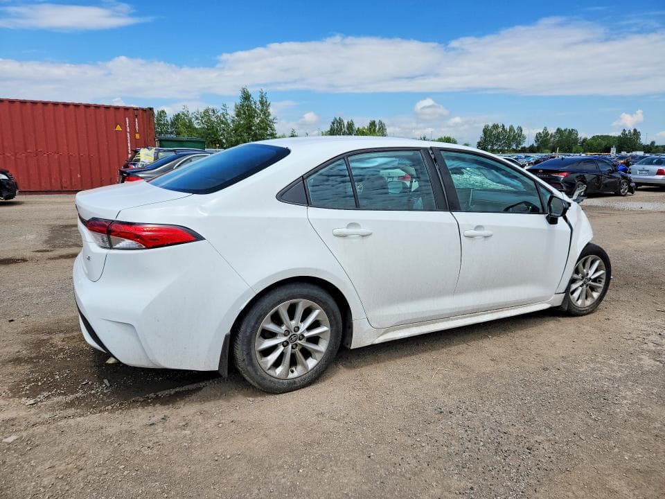 2020 TOYOTA COROLLA LE 3