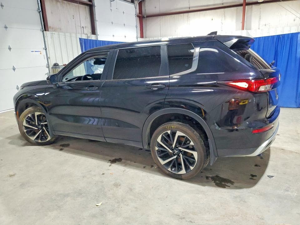 2024 MITSUBISHI OUTLANDER SE 2