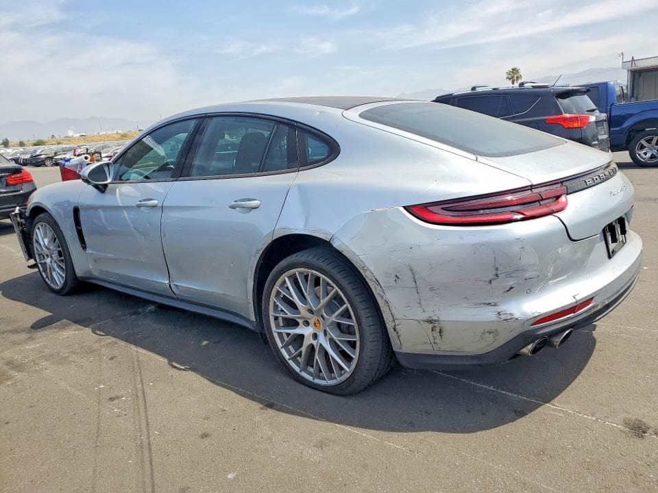 2017 PORSCHE PANAMERA 4S 2