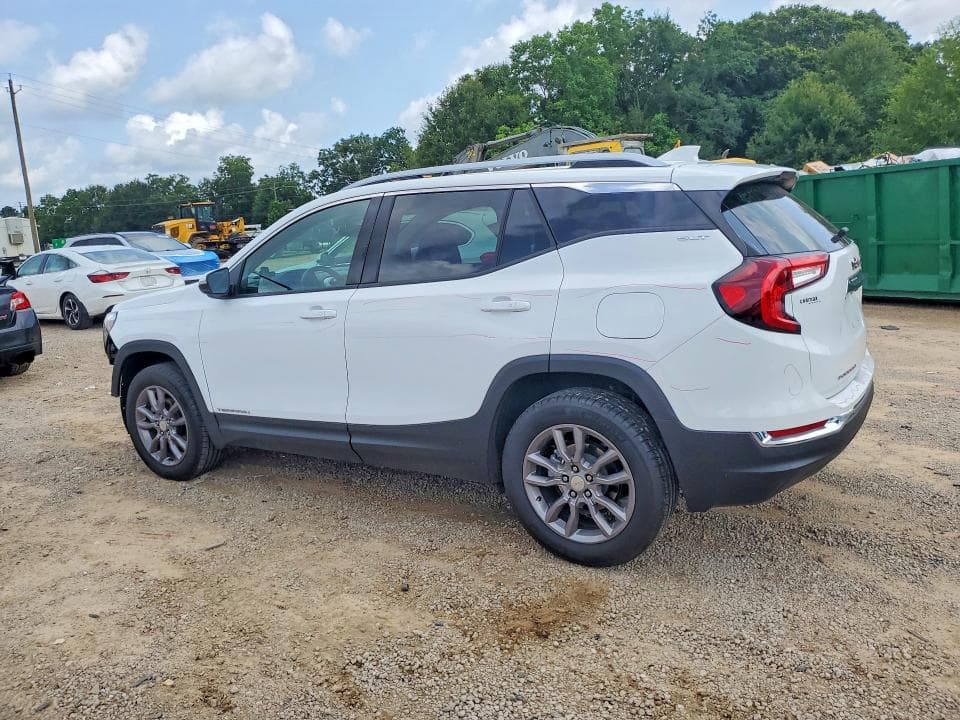 2024 GMC TERRAIN SLT 2