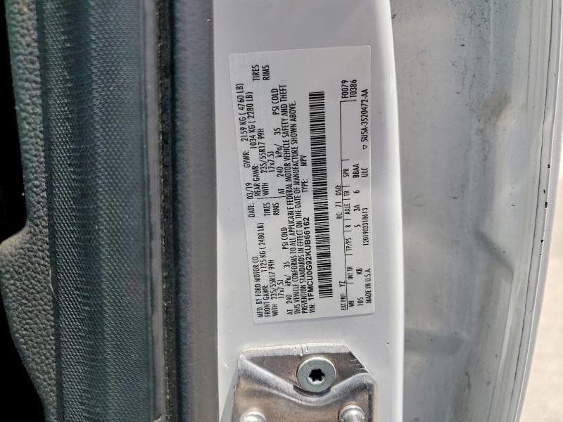 2019 FORD ESCAPE SE 13