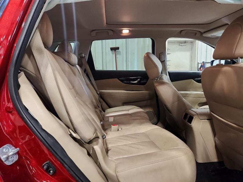2019 NISSAN ROGUE S 11