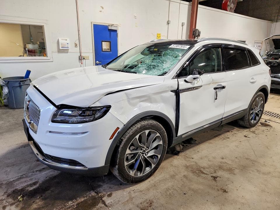 2021 LINCOLN NAUTILUS RESERVE - 1